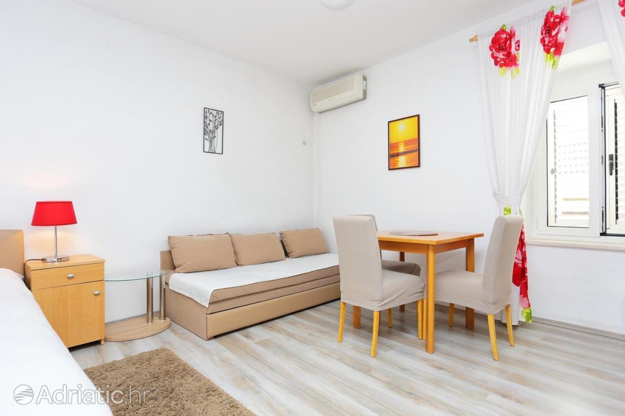 Apartment Andela Kastela Exterior photo