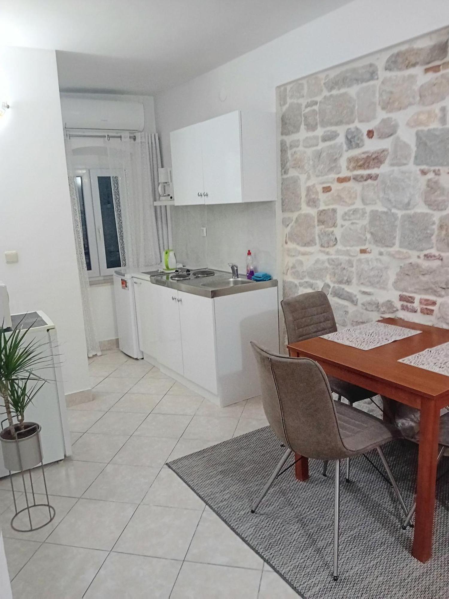Apartment Andela Kastela Exterior photo