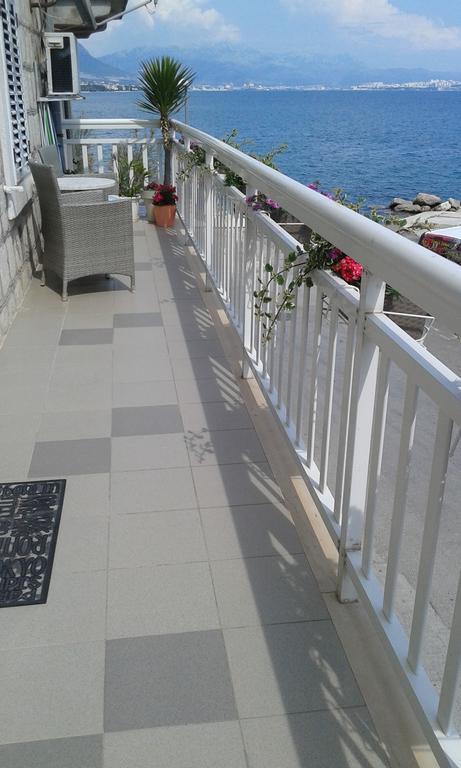 Apartment Andela Kastela Exterior photo